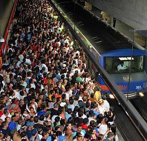 Greve no Metrô e na CPTM prejudica passageiros nesta quarta em SP