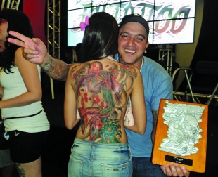 Tatuador local em 2º lugar nacional