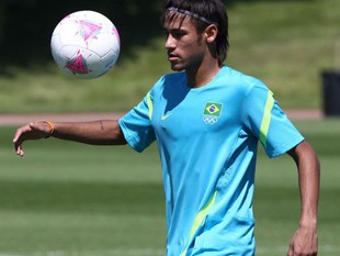 Com Neymar de referência, Brasil inicia busca pelo ouro nesta quinta