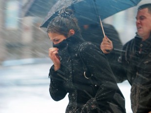 Tempestade de inverno prejudica recuperação pós-Sandy nos EUA