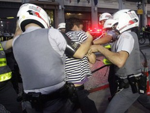 Quatro continuam detidos após protesto desta quinta-feira em SP