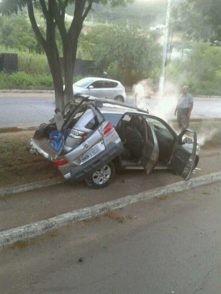 Acidente na Av. Professor Melo Cançado, dia 23/02