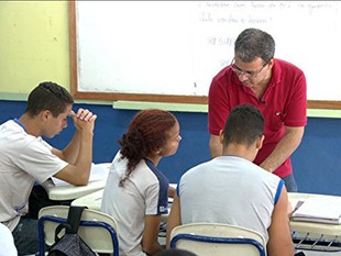 Estudantes brasileiros ficam entre últimos em teste de raciocínio