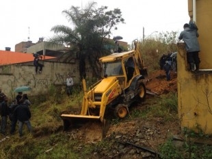 Polícia inicia escavações em busca de restos mortais de Eliza Samudio