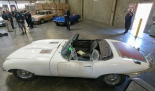 Homem recupera Jaguar 1967 roubado há 46 anos em Nova York