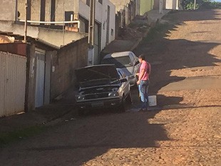 FALTA D’ÁGUA E LAVAGEM DE CARROS