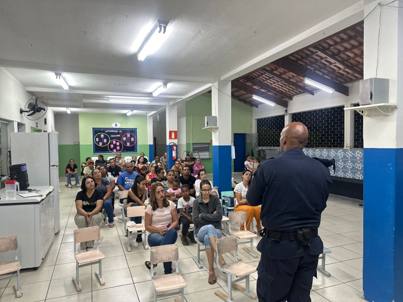 ESCOLA SEGURA E RESPONSABILIDADE FAMILIAR