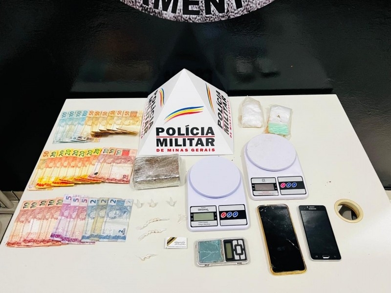 
HOMEM É PRESO POR TRÁFICO DE DROGAS
