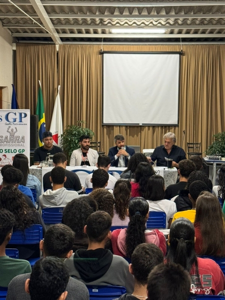 O MAIS TRADICIONAL EVENTO CULTURAL DA CIDADE DEBATEU SOBRE A LEI DE COTAS