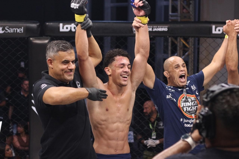 A CAMINHADA DE SUCESSO DE UM JOVEM CAMPEÃO MUNDIAL