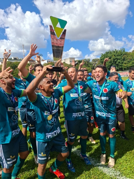 
GOL DE PLACA
