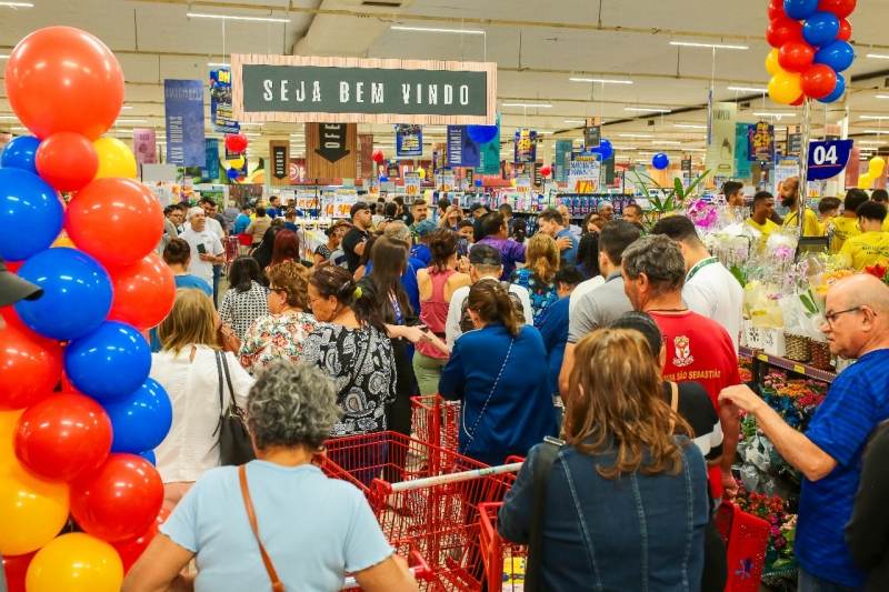 O SUPERMERCADOS BH ACABA DE ENCERRAR A MAIOR E MAIS BEM-SUCEDIDA CAMPANHA DE ANIVERSÁRIO DE SUA HISTÓRIA