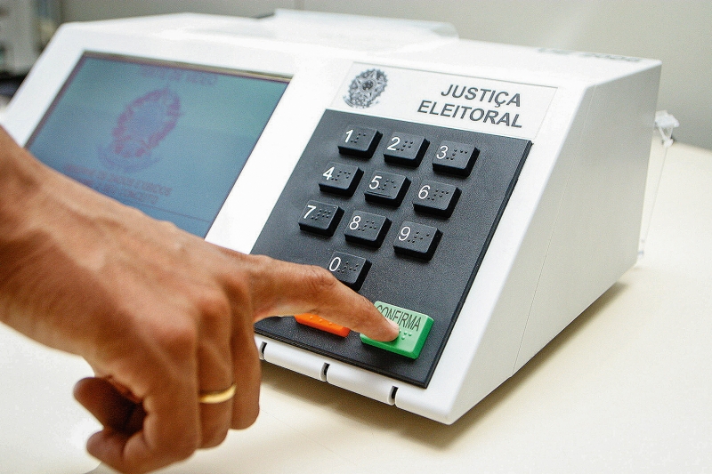 “QUANTOS VOTOS CADA VEREADOR RECEBEU?”