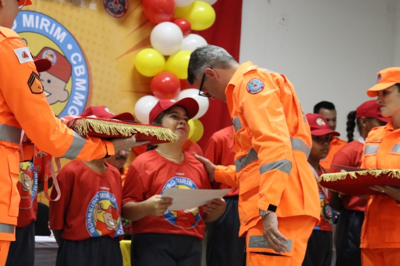 INSCRIÇÕES ABERTAS PARA O PROJETO BOMBEIRO MIRIM 